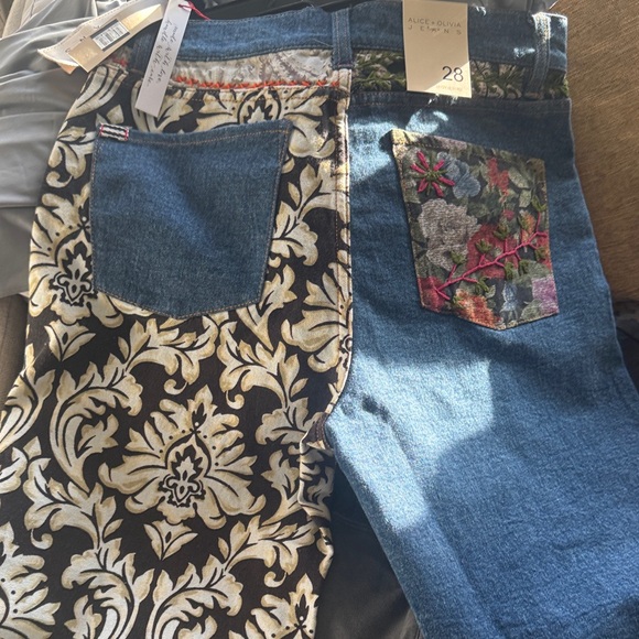 Alice + Olivia Blue and Green High Rise Jeans NWT - Picture 4 of 9